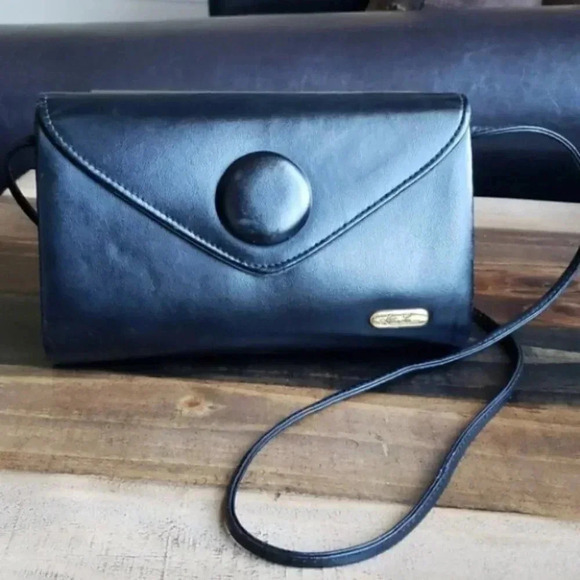 Vintage Black Kathie Lee Clutch Purse - Picture 1 of 16